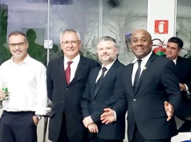 1b76c2574af54286a7abae01199eca50