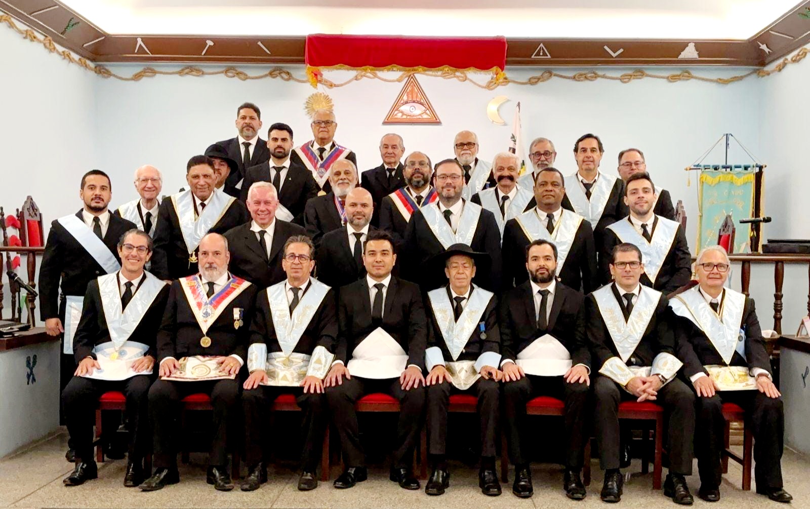 You are currently viewing ARLS Vinte e Seis de Agosto – Sessão Magna de Iniciação – Campo Grande MS – 11/10/2025
