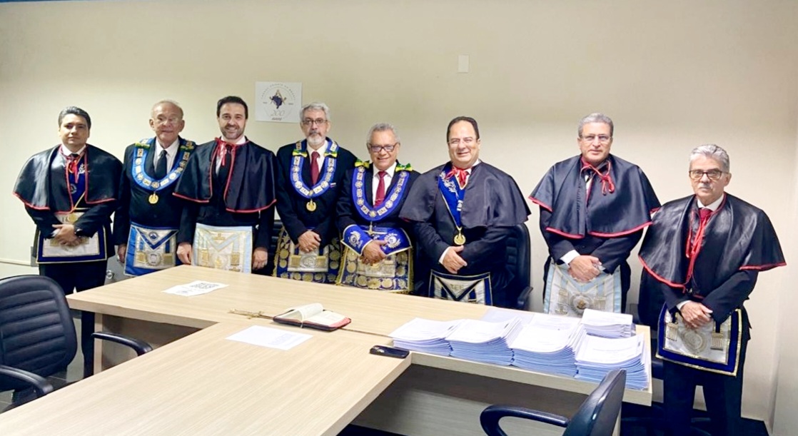 Read more about the article Sessão de Posse de Juiz Eleitoral no TEE – Campo Grande MS – 13/11/2025