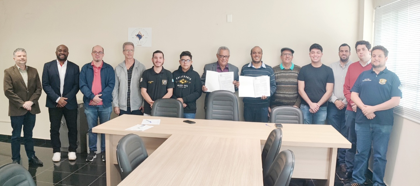 No momento, você está visualizando GOB-MS e Grande Conselho Estadual da Ordem DeMolay formalizam cooperação em marco histórico para a família maçônica sul-mato-grossense – Campo Grande MS – 12/05/2026
